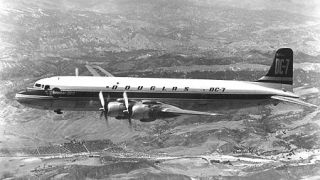 Screenshot 2 — American Overseas Boeing 377