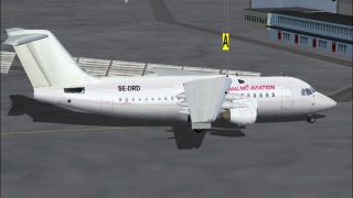 Screenshot 3 — Malmo Aviation 146-200 x3 textures