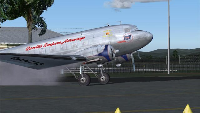 Screenshot 1 — Qantas Empire Airways DC-3