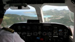 Screenshot 4 — Divi Divi Britten-Norman BN-2