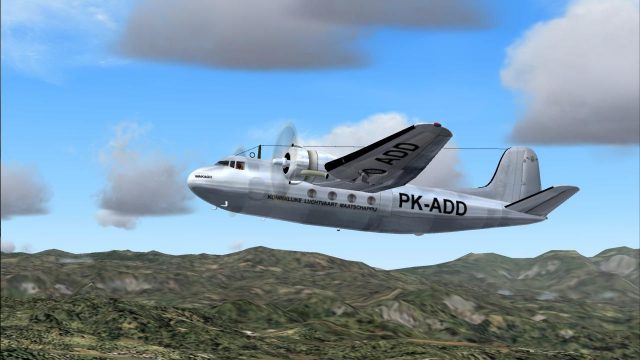 Screenshot 1 — Douglas DC-5 V2