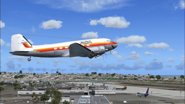 Screenshot 1 — PSA SmileLiner Douglas DC-3