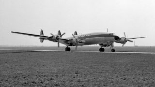 Screenshot 1 — Lufthansa Lockheed L-1649A Starliner D-ALUB