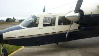 Screenshot 2 — Britten-Norman Islander BN-2 CC-CYR