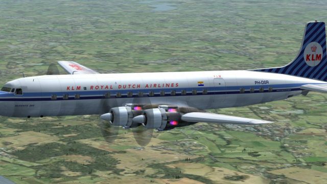Screenshot 1 — KLM Douglas DC-7C PH-DSR