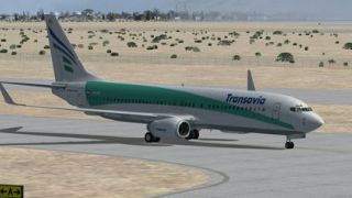 Screenshot 1 — Transavia Boeing 737-800 Repaint