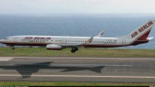 Screenshot 1 — Air Berlin Boeing 737-800 D-ABBK