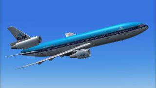 Screenshot 1 — KLM Douglas DC-10-30 PH-DTC (Old Colors)