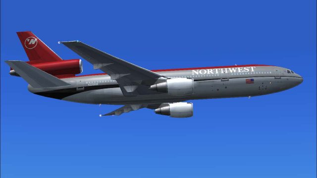 Screenshot 1 — Northwest Douglas DC-10-30 N225NW (Old Colors)