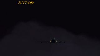 Screenshot 19 — Landing Lights