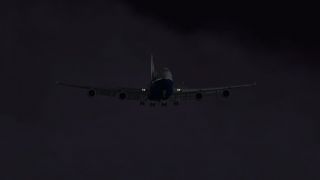 Screenshot 10 — Landing Lights