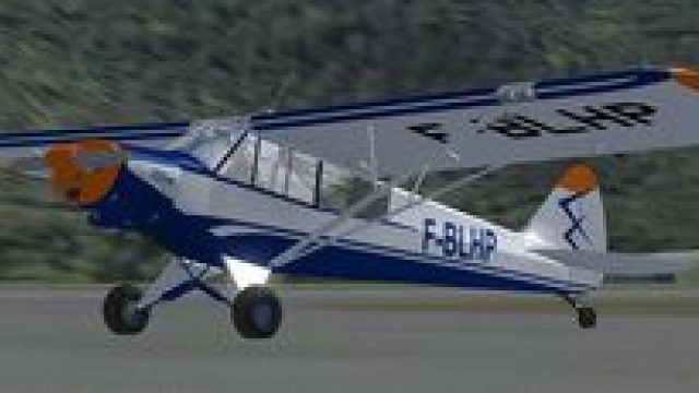 Screenshot 1 — French Alps Piper Super Cub 2