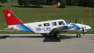 Screenshot 1 — Piper PA-34 Seneca II HB-LRD