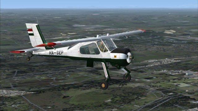 Screenshot 1 — Opitz Aero Club PZL-104 Wilga 35A