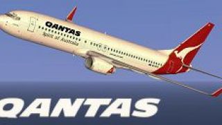 Screenshot 2 — Qantas Boeing 737-800