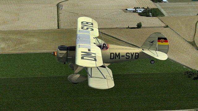 Screenshot 1 — Waco YMF-5 DM-SYB East Germany Fighter