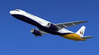 Screenshot 1 — Monarch Airlines Airbus A321
