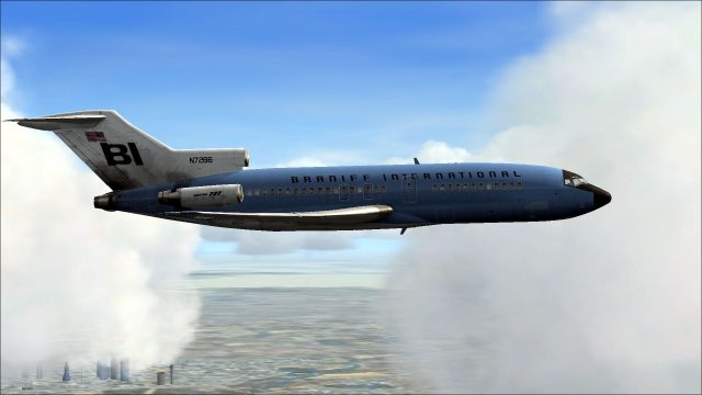 Screenshot 1 — Braniff Boeing 727-100 "Jellybean Blue" N7286