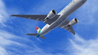 Screenshot 1 — Air Seychelles Boeing 777-200LR (New Colors)
