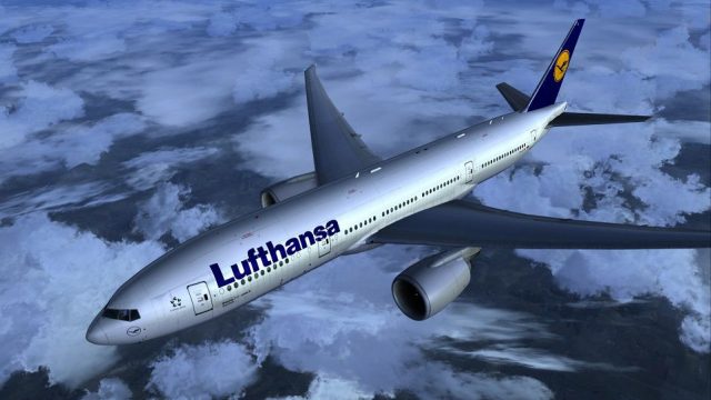 Screenshot 1 — Lufthansa Boeing 777-200LR D-AITA V2