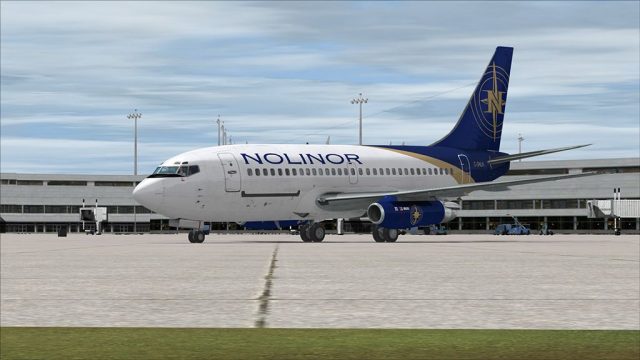 Screenshot 1 — Nolinor Aviation Boeing 737-200C C-GNLN