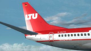 Screenshot 4 — LTU Airlines Boeing 737-600 D-ALTJ