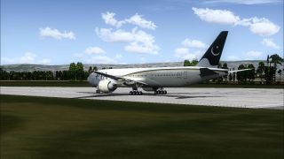 Screenshot 6 — PIA Boeing 777-240ER AP-BGL V2