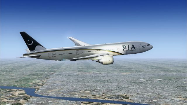 Screenshot 1 — PIA Boeing 777-240ER AP-BGL V2