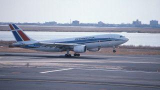Screenshot 1 — Dominicana de Aviacion Airbus A300