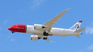 Screenshot 1 — Norwegian Boeing 787 EI-LNA Update