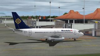 Screenshot 1 — Mandala Airlines Boeing 737-200ADV