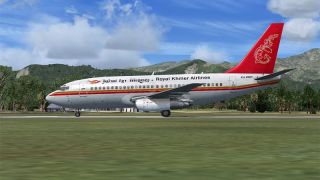 Screenshot 2 — Royal Khmer Airlines Boeing 737-200