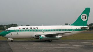 Screenshot 2 — Bouraq Indonesia Airlines Boeing 737-200Adv