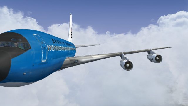 Screenshot 1 — Braniff Dark Blue Jellybean Boeing 707
