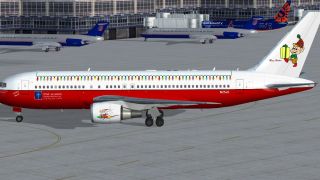 Screenshot 2 — Star Alliance Boeing 767-200 Christmas Livery