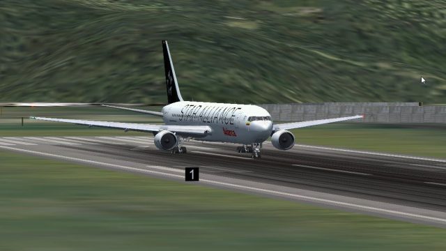 Screenshot 1 — Avianca Boeing 767-300ER