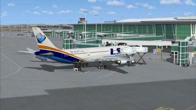 Screenshot 1 — Lusitaniair Airbus A332