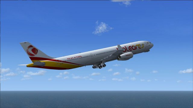 Screenshot 1 — Lusitaniair Airbus A343 EC-TSO