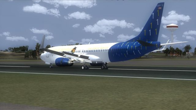 Screenshot 1 — 'Tropical Sunrise' Dominican Airways Boeing 737-800