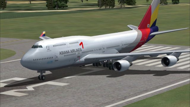 Screenshot 1 — Asiana Boeing 747-48E