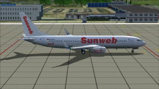 Screenshot 2 — XL Airways Boeing 737-800 Sunweb Colors