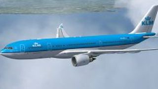 Screenshot 4 — KLM Airbus A330-203 PH-AOM