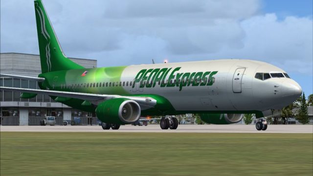 Screenshot 1 — PEOPLExpress Boeing 737-400