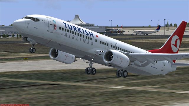 Screenshot 1 — Turkish Airlines Boeing 737-8F2 NGX TC-JGZ