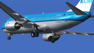Screenshot 5 — KLM Cityhopper Boeing 737-700 PH-BGY