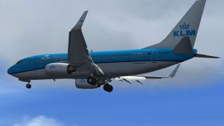 Screenshot 8 — KLM Cityhopper Boeing 737-700 PH-BGY