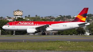 Screenshot 1 — Avianca Brazil Airbus A320-214 PR-ONL