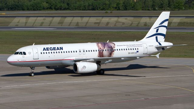 Screenshot 1 — Aegean Airbus A320