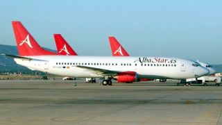 Screenshot 1 — AlbaStar Boeing 737-800 EC-LNC