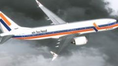 Screenshot 7 — Air Holland Boeing 737 MAX 8 PH-OZG